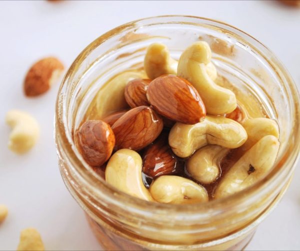 Shera Organic Honey Nuts 1kg